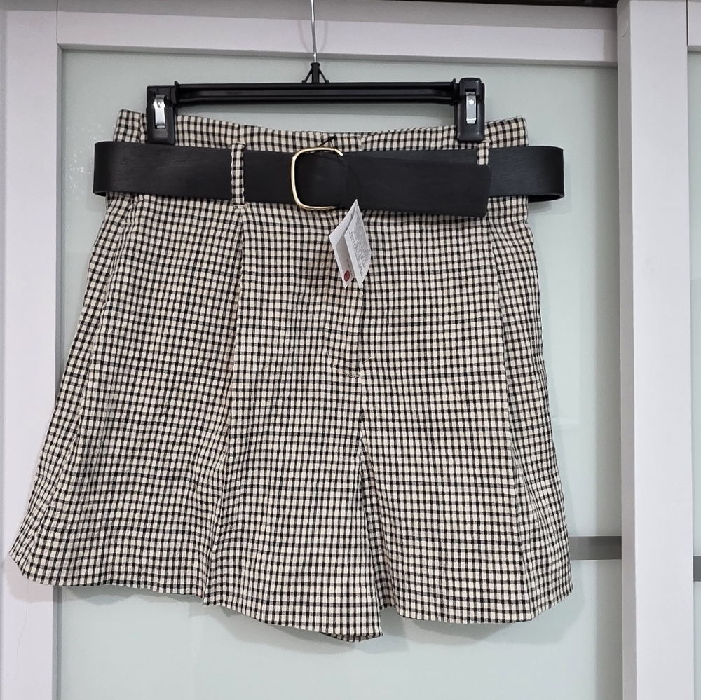 Zara Belted Giingham Plaid Cotton Shorts - Picture 2 of 15